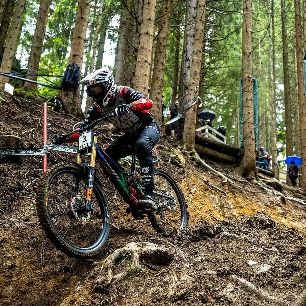 Racing the V10 on a trail with roots